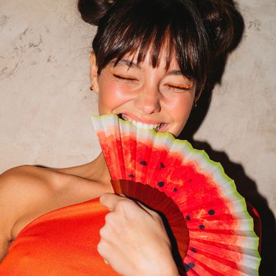 Cadeaux - Hand Fan SUMMER FRUITS - 19 cm - Red, white and green - A FAN OF