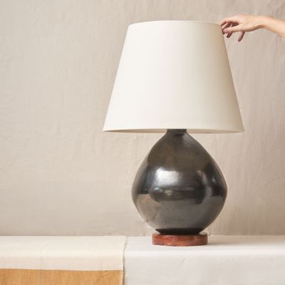 Table lamps - Black Clay Lamp - HUAKAL