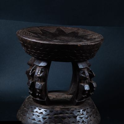 Design objects - Wooden Dogon stool, Mali - QUINTESSENCE AFRICAINE