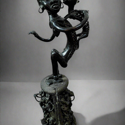 Sculptures, statuettes et miniatures - Maternite Tikar en Bronze, Cameroun - QUINTESSENCE AFRICAINE