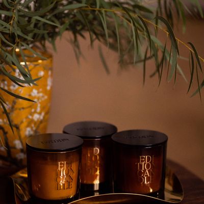 Bougies - Grande bougie parfumée à la cire de soja avec couvercle en bois - EDITION FRAGRANCES