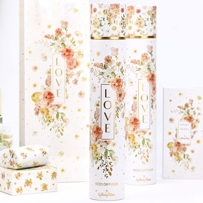 Parfums d'intérieur - Diffuseur Reed Love Almond Pudding 120 ml avec pochette cadeau - SOAPTALES