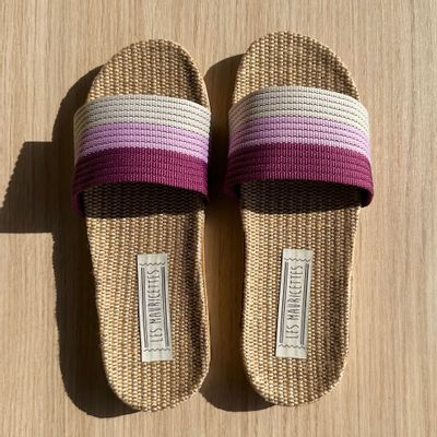 Homewear bien-être - LES MAURICETTES de Liselotte, claquettes bandeau coloris Lila - LES MAURICETTES