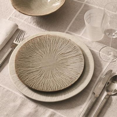 Everyday plates - ECLIPSE line table art - CFOC