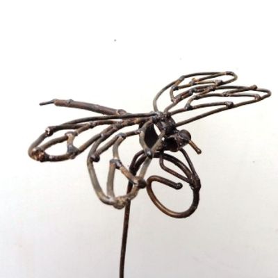 Decorative objects - Dragonfly Garden Spike Openwork Wings Recycled Metal - TERRE SAUVAGE