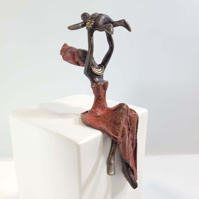 Sculptures, statuettes et miniatures - Sculpture en bronze pour femme \ » Plongeuse \ " - MOOGOO CREATIVE AFRICA