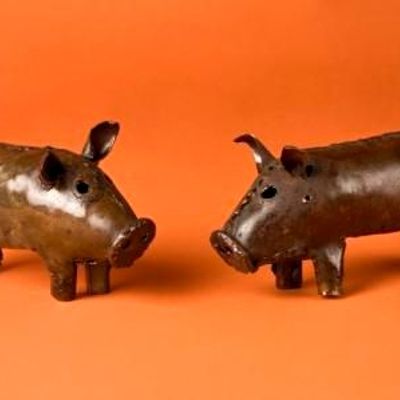 Outdoor decorative accessories - Recycled Metal Pig Sculpture 20cm - TERRE SAUVAGE