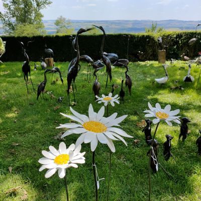 Outdoor decorative accessories - Daisy Recycled Metal Garden Spike 9/22cm - TERRE SAUVAGE