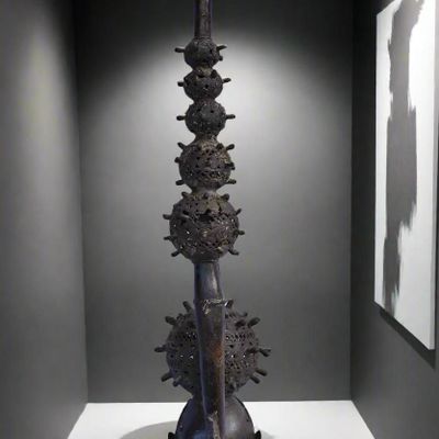 Sculptures, statuettes and miniatures - Bronze Knight Shape Pipe - QUINTESSENCE AFRICAINE