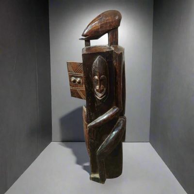 Sculptures, statuettes and miniatures - Large wooden Dogon Pharmacopoeia wardrobe, Mali - QUINTESSENCE AFRICAINE