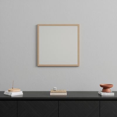 Miroirs - Petit miroir mural avec cadre en bouleau (50x50cm) - SCANDINAVIAN GLASSFACTORY