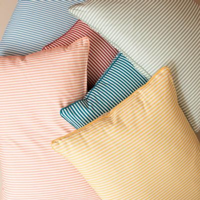 Cushions - Stripe cushion 50x70cm - MAHE HOMEWARE