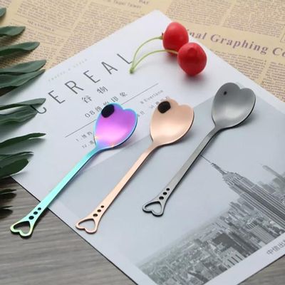 Tea and coffee accessories - Heart spoon - Tea, coffee and dessert - 4 colors available - SOSTRAW & SMARTTHINGS