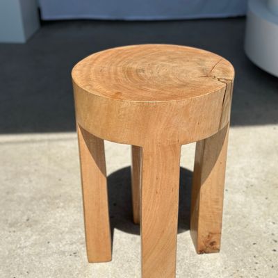 Tabourets - Bout de canapé monoxyle quadripode en manguier naturel - OFFICE OBJETS