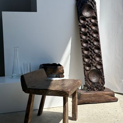 Sculptures, statuettes and miniatures - Carved wood, large old traditional wooden congklak (Indonesian mancala) - OFFICE OBJETS