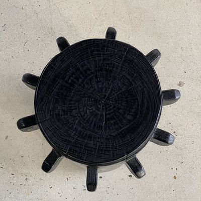 Stools - Side table in black solid wood (monoxyle) upper part carved into a star - OFFICE OBJETS