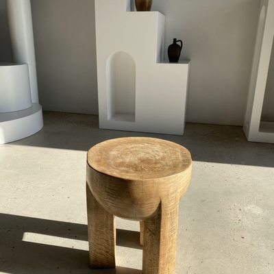 Tabourets - Bout de canapé monoxyle en manguier couleur naturelle assise demi-cercle - OFFICE OBJETS