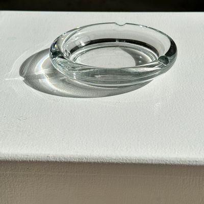 Installation accessories - Vintage transparent Italian glass ashtray D:12cm H:2.5cm - OFFICE OBJETS