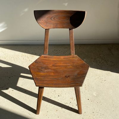 Chaises - Chaise en bois massif à l'assise hexagonale - OFFICE OBJETS