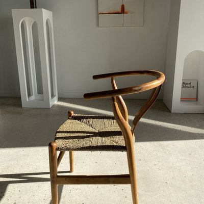 Chaises - Chaise paillée en bois et fibres naturels dossier en forme de Y - OFFICE OBJETS