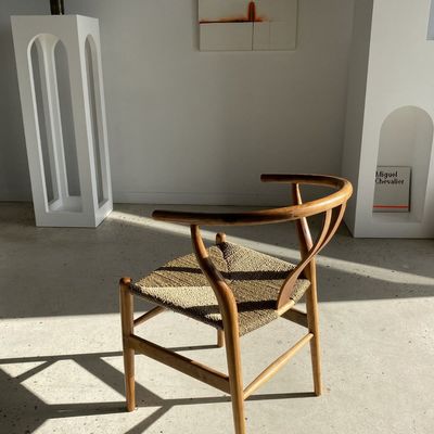 Chairs - Straw chair in wood and natural fibers with Y-shaped backrest - OFFICE OBJETS