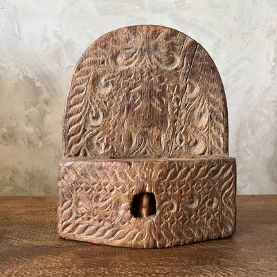 Sculptures, statuettes and miniatures - Decorative Indonesian carved wooden bell H22 L18 - OFFICE OBJETS