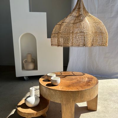 Tables basses - Coffee table, table basse quadripode en bois massif monoxyle couleur naturelle (foncée) - OFFICE OBJETS