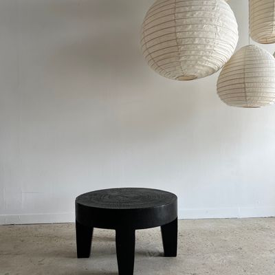Tables basses - Coffee table, table basse quadripode en bois massif monoxyle noir H:35cm D:63cm - OFFICE OBJETS