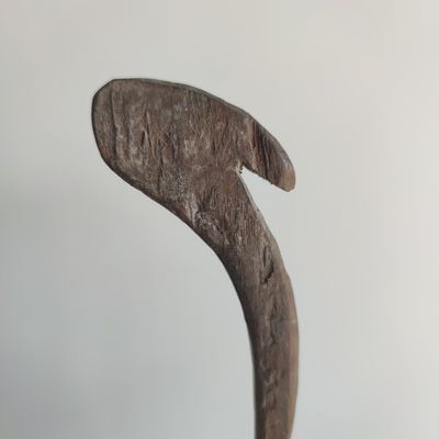 Sculptures, statuettes and miniatures - Old wooden spoon mounted on base (4) - OFFICE OBJETS