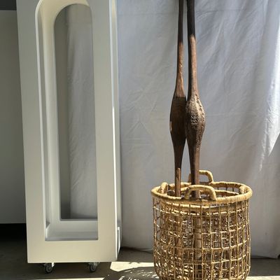 Sculptures, statuettes et miniatures - Duo de bâtons en bois sculpté, anciens outils traditionnels de tissage indonésiens - OFFICE OBJETS