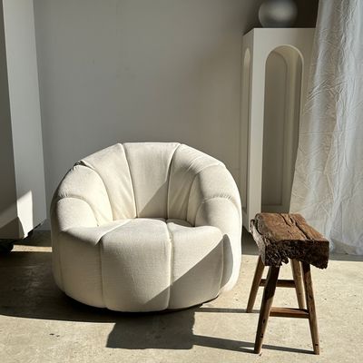 Fauteuils - Grand fauteuil blanc de repos de forme circulaire, garniture tissus blanc - OFFICE OBJETS