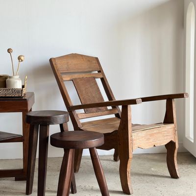 Armchairs - Large vintage Asian wooden rest chair - OFFICE OBJETS