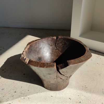 Decorative objects - Large old teak bowl (1) - OFFICE OBJETS
