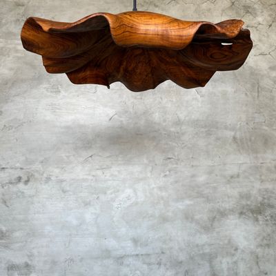 Hanging lights - Large pendant light in corrugated teak leaf (Large D:60 H:20) - OFFICE OBJETS