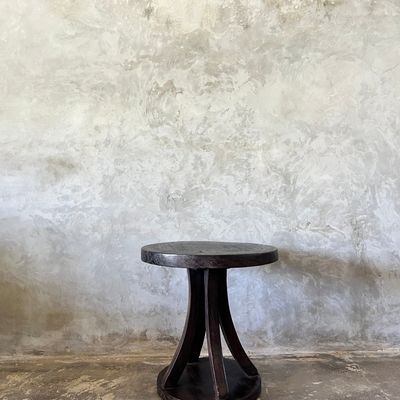 Other tables - Circular tripod pedestal table with central base, coffee table 50x50x50 - OFFICE OBJETS