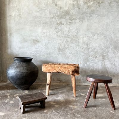 Bancs - Petit banc organique en teck asiatique blond quadripode - Empat - OFFICE OBJETS