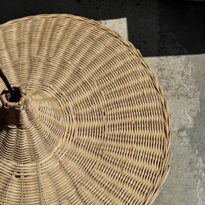 Suspensions - Petite suspension, luminaire en rotin en forme de chapeau D:60cm - OFFICE OBJETS