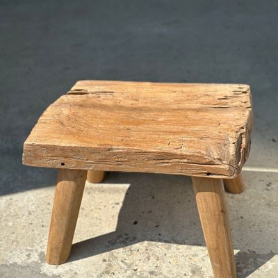 Tabourets - Petite table d'appoint ou tabouret en teck blond quadripode H:30 L43 l30 - OFFICE OBJETS
