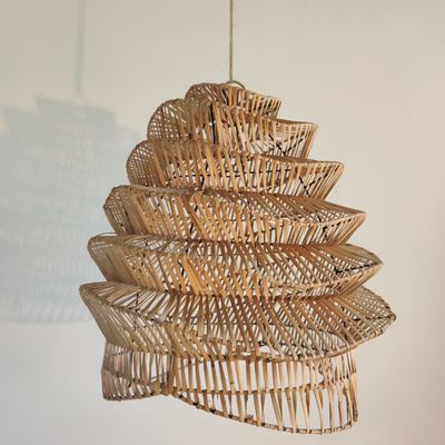 Hanging lights - Suspension in woven rattan in the shape of a natural accordion - OFFICE OBJETS