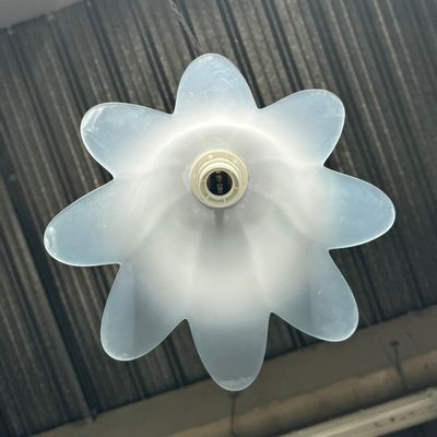 Suspensions - Suspension tulipe bleue verre opalin D28 - OFFICE OBJETS