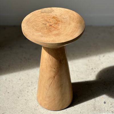Tabourets - Table d'appoint, bout de canapé en manguier naturel monoxyle plateau conique H:50cm - OFFICE OBJETS