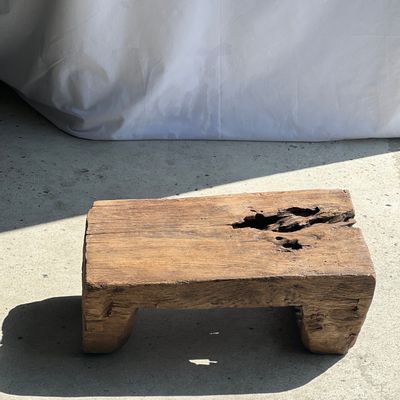 Stools - Stool in raw organic monoxyl Asian teak with openwork base - OFFICE OBJETS