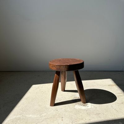 Stools - Tripod stool in upcycled teak, low flat - Small tripod stool in brown solid wood, flat circular seat H:35cm D:30cm - OFFICE OBJETS