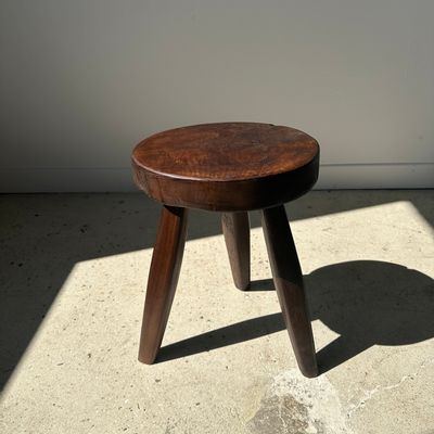 Stools - Tripod stool in upcycled teak with flat top - Small tripod stool in brown solid wood with flat circular seat H:40cm - OFFICE OBJETS