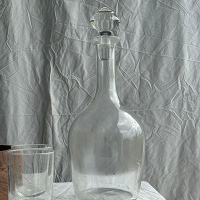 Carafes - Very large glass decanter with spinning top H36 - OFFICE OBJETS