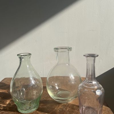 Vases - Glass ball vase with rounded neck - OFFICE OBJETS