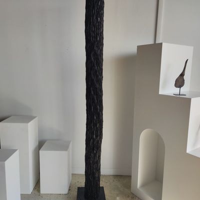 Sculptures, statuettes et miniatures - Tronc d'arbre naturel monté sur socle - OFFICE OBJETS