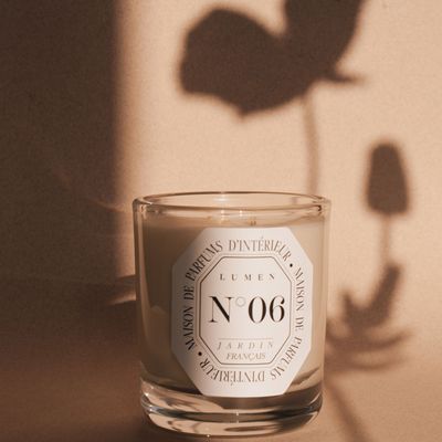 Candles - Natural Scented Candle 180g N°06 - Jardin à la Française - LUMEN • MAISON DE PARFUMS D'INTÉRIEUR