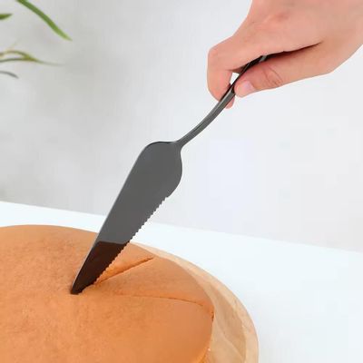 Couverts & ustensiles de cuisine - Pelle à tarte / pizza avec trancheur - 5 couleurs disponibles - SOSTRAW & SMARTTHINGS