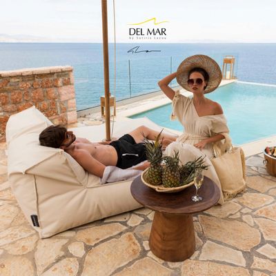 Outdoor pools - Bean Bag Del Mar With Umbrella Holder - POUFOMANIA